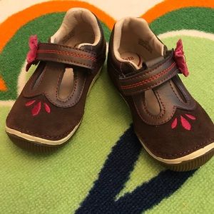 Stride Rite Memory Foam Girls Saddle shoes